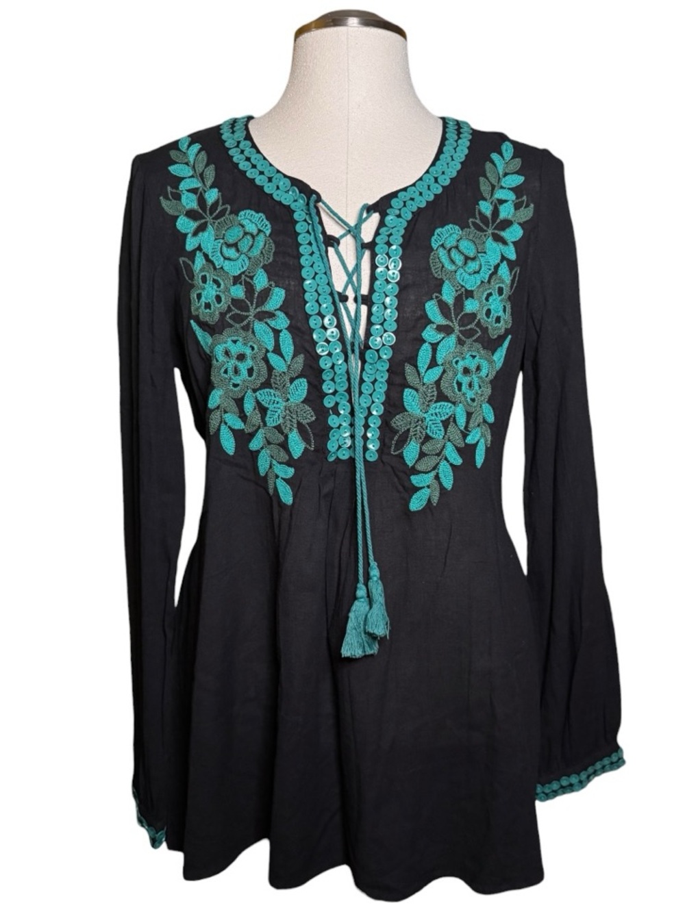 Double D Ranch Turquoise Embellished Lightweight Fall Top